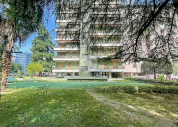 Four-room apartment Via Papa Giovanni XXIII, Cormano - photo 25