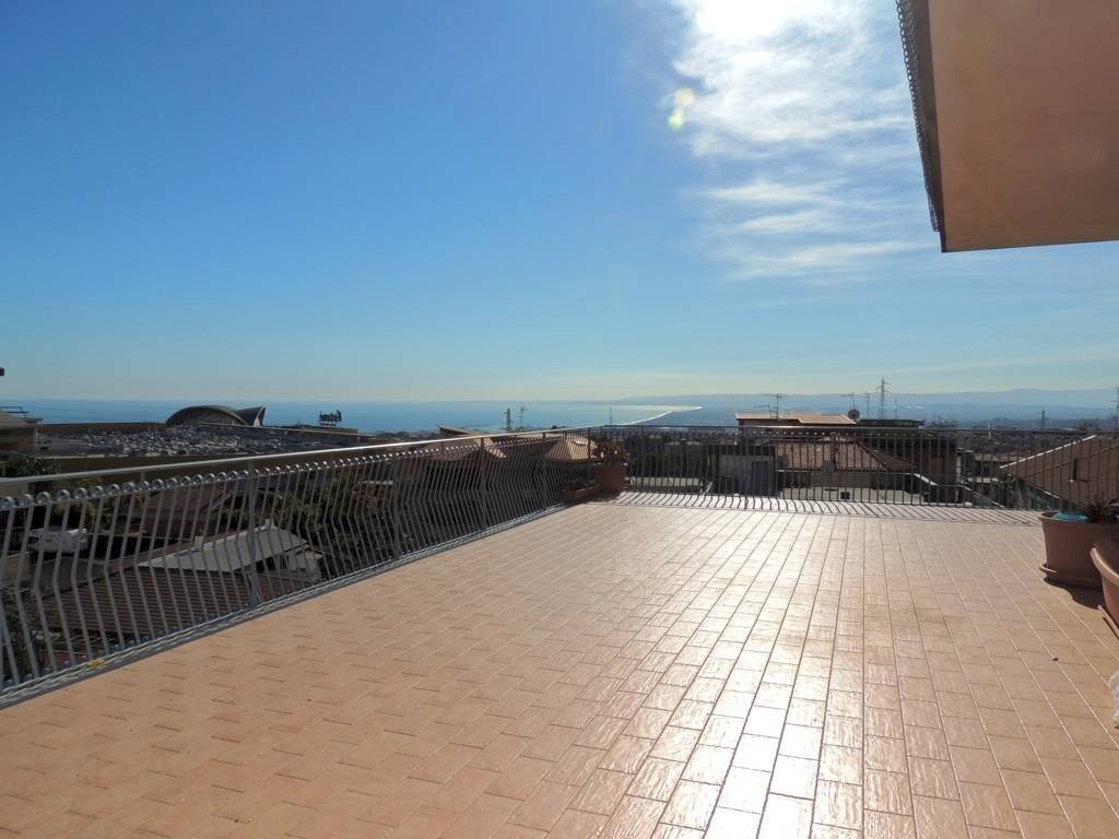 Foto 1 - Four-room apartment via Gramsci
 
40, Gravina di Catania - photo 1