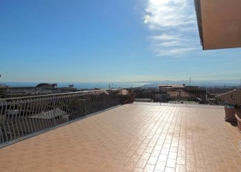 Foto 1 - Four-room apartment via Gramsci
 
40, Gravina di Catania - photo 1