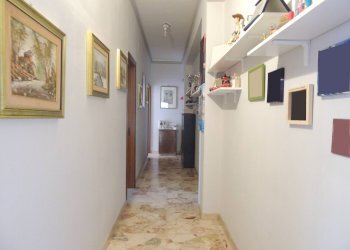 Foto 22 - Four-room apartment via Gramsci
 
40, Gravina di Catania - photo 22