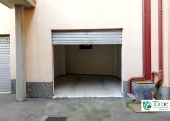 Foto 6 - Box Via Etnea
 
179, Tremestieri Etneo - foto 6