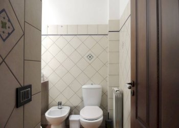 Foto 48 - Four-room apartment Via Quattro Novembre
 
75, Mascalucia - photo 48