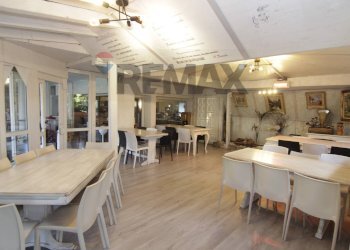 Sala da pranzo - Bar Tavola Calda - Fredda via C. Battisti
13, Castiglione Olona - foto 7