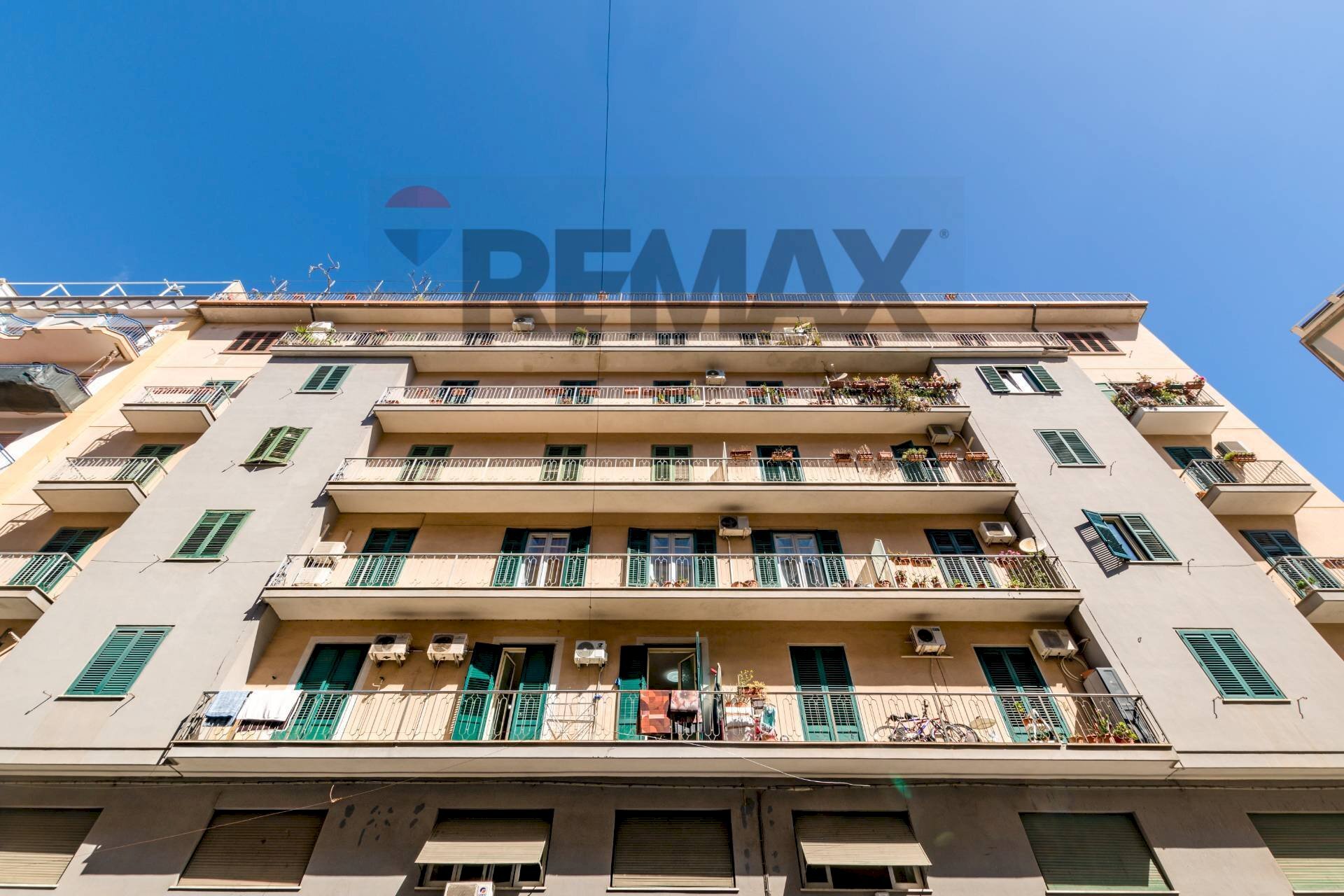 Edificio all\'aperto - Quadrilocale Via Quintino Sella
11, Palermo - foto 2