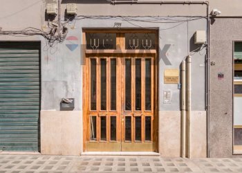 Edificio all\'aperto - Quadrilocale Via Quintino Sella
11, Palermo - foto 12