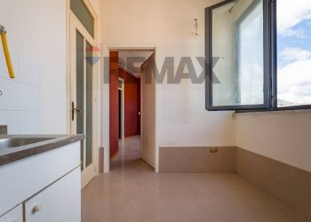 Hall / corridoio - Quadrilocale Via Quintino Sella
11, Palermo - foto 17