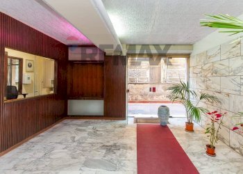 Ricezione / Lobby - Four-room apartment Viale Regina Margherita
 
35, Catania - photo 32