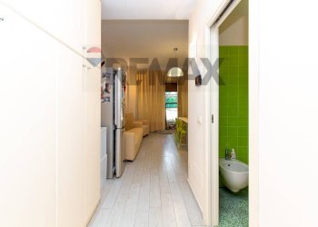 Hall / corridoio - Four-room apartment Viale Regina Margherita
 
35, Catania - photo 5