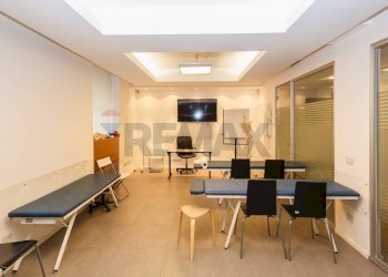 Ufficio - Shop Via Monte Vergine
2, Catania - photo 18