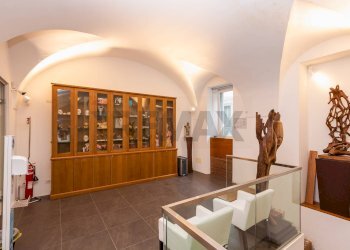 Hall / corridoio - Shop Via Monte Vergine
2, Catania - photo 31