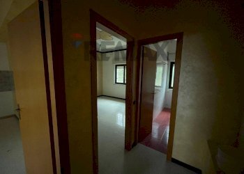 Hall / corridoio - Villa Via Cesare Beccaria
 
10, Pedara - photo 9