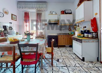 Cucina - Quadrilocale via della gronda
 
86, Viareggio - foto 3