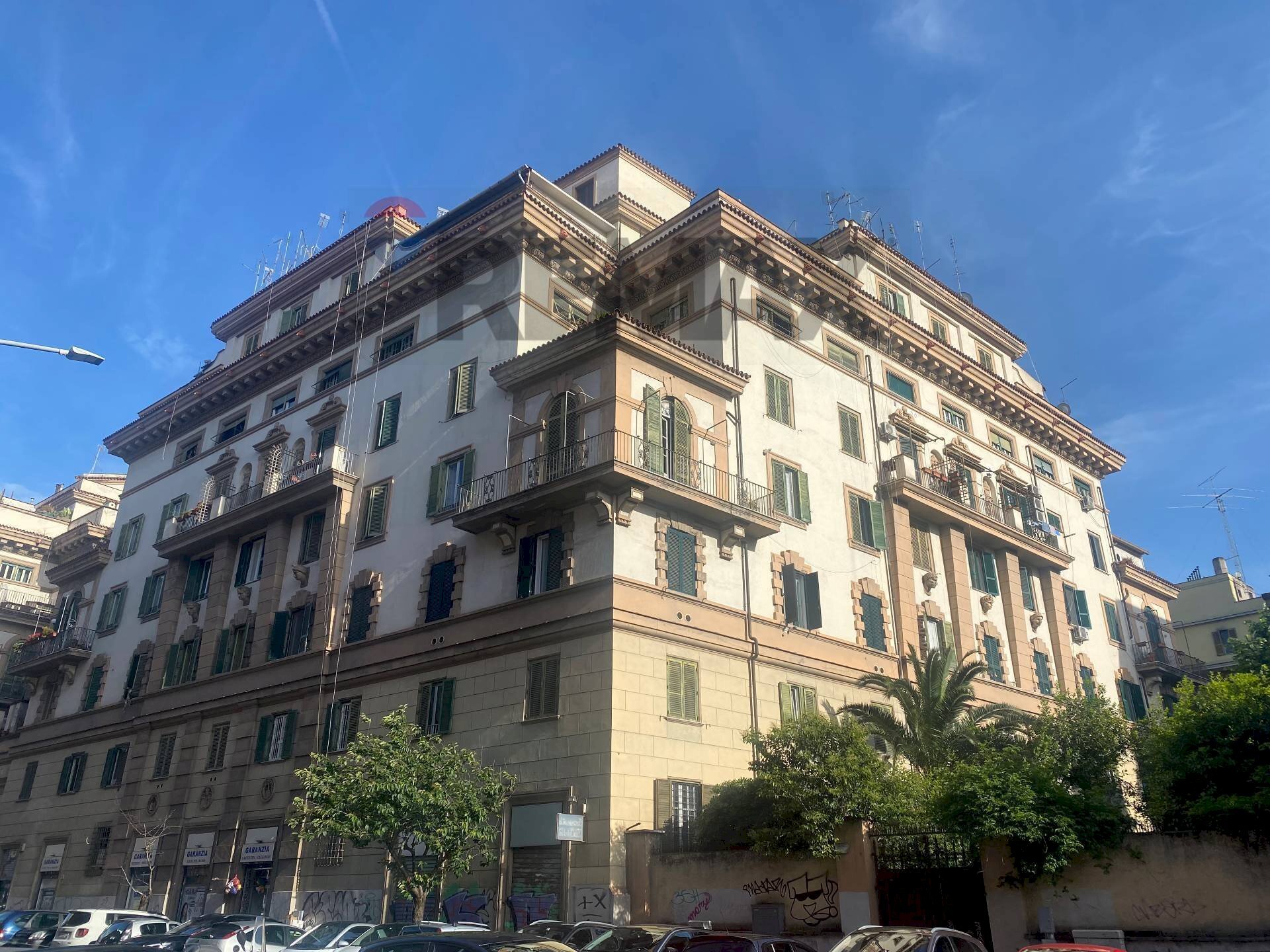 Edificio all\'aperto - Three-room apartment Via Terni, Roma - photo 1
