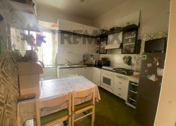 Cucina - Three-room apartment Via Terni, Roma - photo 11