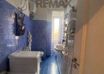 Bagno - Three-room apartment Via Terni, Roma - photo 12