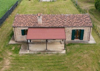 Casa all\'aperto - Casa indipendente via San Bernardo
61, Chiaravalle - foto 5