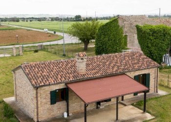 Casa all\'aperto - Casa indipendente via San Bernardo
61, Chiaravalle - foto 6