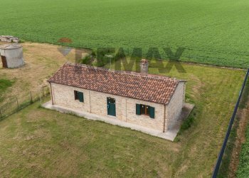 Casa all\'aperto - Casa indipendente via San Bernardo
61, Chiaravalle - foto 7