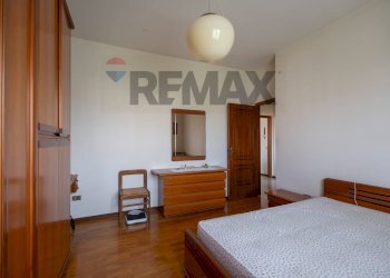 Camera / camera da letto - Appartamento Via Mazzola
 
10, Jesi - foto 18