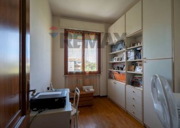 Camera / camera da letto - Appartamento Via Mazzola
 
10, Jesi - foto 20