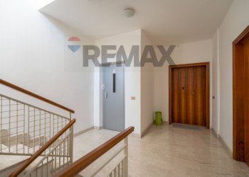 Hall / corridoio - Appartamento Via Mazzola
 
10, Jesi - foto 27