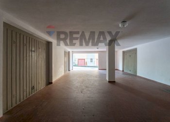 Parcheggio - Appartamento Via Mazzola
 
10, Jesi - foto 29