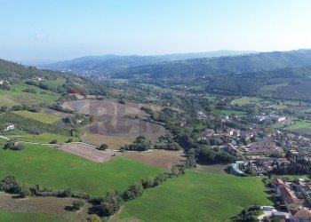 Vista delle montagne - Rustico Via Fratelli Rosselli
 
snc, Serra San Quirico - foto 4