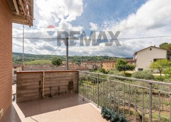 Balcone - Apartment Via Aldo Moro
 
12, Castelplanio - photo 8