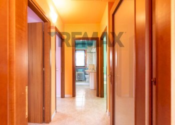 Hall / corridoio - Apartment Via Aldo Moro
 
12, Castelplanio - photo 9