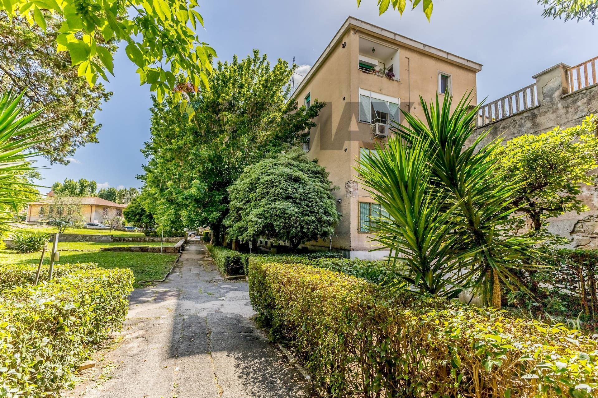 Giardino - Two-room apartment Via Capraia
 
14, Roma - photo 1