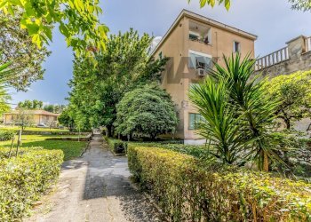 Giardino - Two-room apartment Via Capraia
14, Roma - photo 1