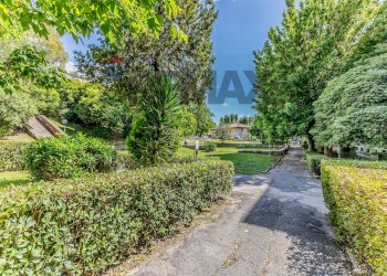 Giardino - Two-room apartment Via Capraia
14, Roma - photo 8