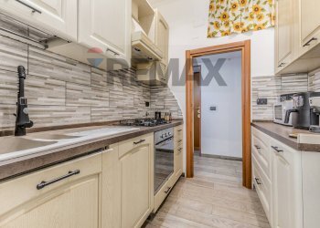 Cucina - Two-room apartment Via Capraia
14, Roma - photo 12