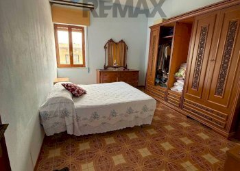 Camera / camera da letto - Appartamento via enrico cosenz
 
snc, Sant'Agata di Militello - foto 10