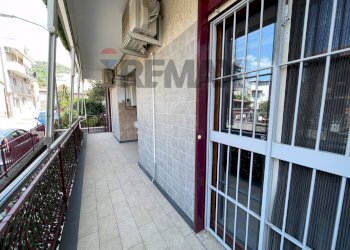 Balcone - Quadrilocale Via Cutrufelli
 
5, Gaggi - foto 35
