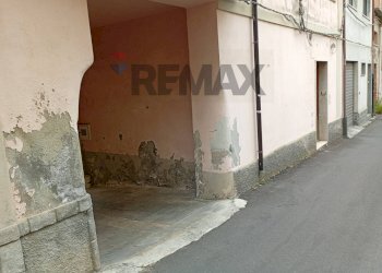 Edificio all\'aperto - Quadrilocale Via Rosario
 
4, Francavilla di Sicilia - foto 1