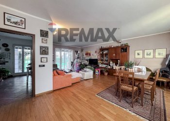 Sala da pranzo - Casa indipendente via anselmo crollo
 
15, Villata - foto 4