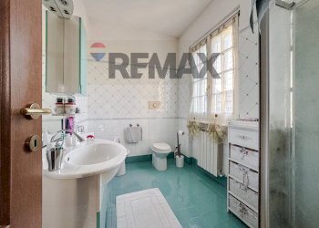 Bagno - Casa indipendente via anselmo crollo
 
15, Villata - foto 36