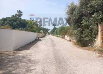 Non correlato - Terreno edificabile Via Lago di Varano, Siracusa - foto 4