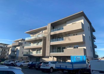 Edificio all\'aperto - Four-room apartment Via Bastone, Dalmine - photo 9