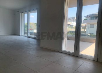 Stanza vuota - Four-room apartment Via Mascagni, Lallio - photo 10