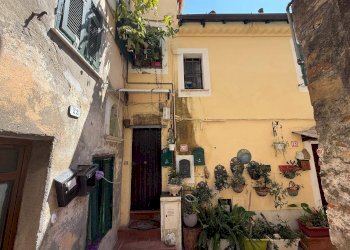Foto 3 - Bilocale Salita alle Mura
 
20, Ventimiglia - foto 3