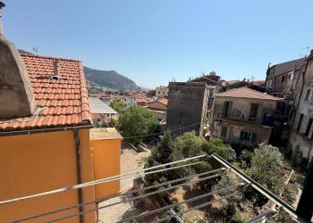 Foto 12 - Bilocale Salita alle Mura
 
20, Ventimiglia - foto 12