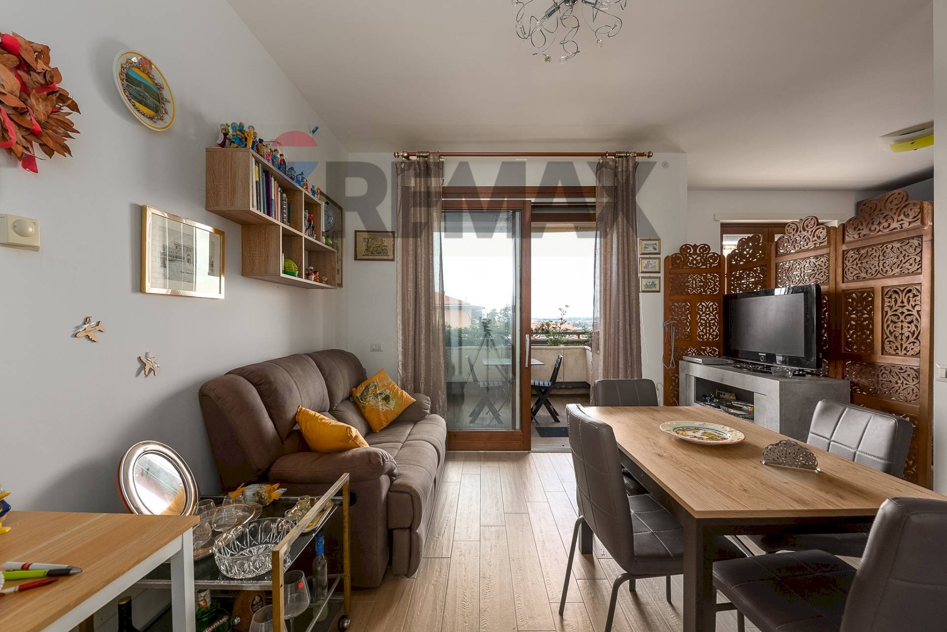 Sala da pranzo - Two-room apartment Via della Maremma
 
155, Roma - photo 1