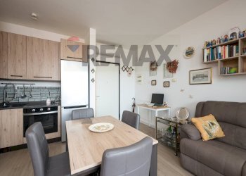 Sala da pranzo - Two-room apartment Via della Maremma
155, Roma - photo 7