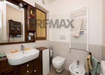 Bagno - Two-room apartment Via della Maremma
155, Roma - photo 10