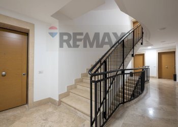 Scale - Two-room apartment Via della Maremma
155, Roma - photo 20