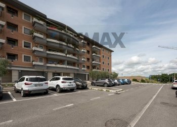Edificio all\'aperto - Two-room apartment Via della Maremma
155, Roma - photo 22