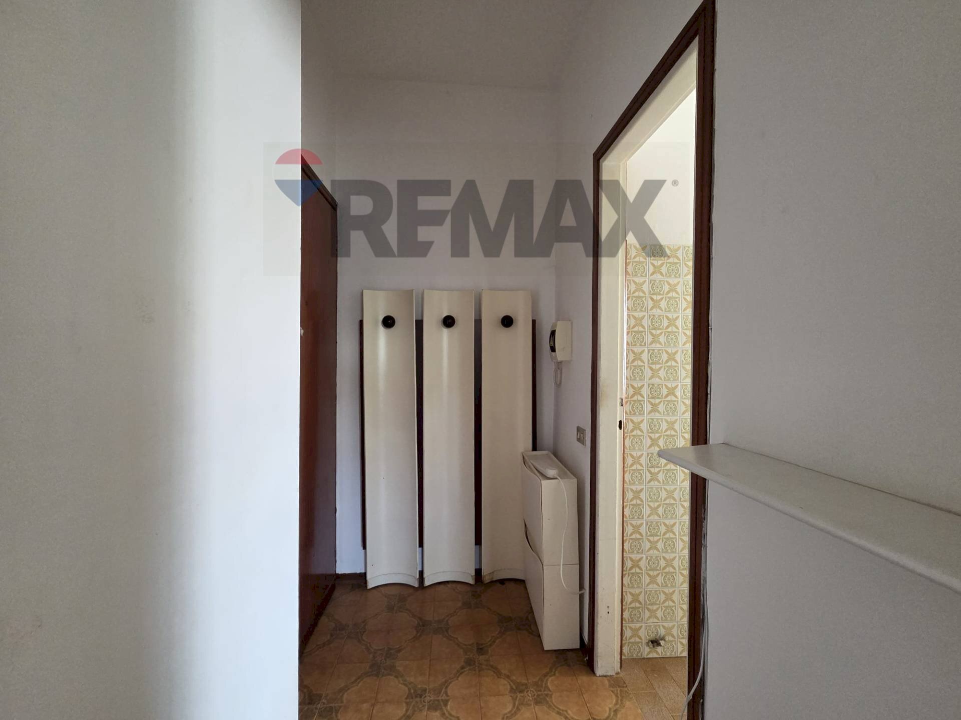 Hall / corridoio - One-room apartment Via Sebenico
12, Varese - photo 2