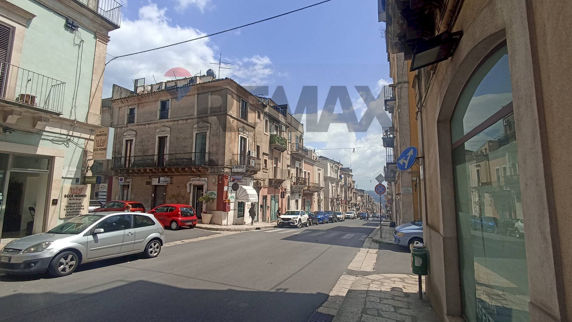 Edificio all\'aperto - Attic corso italia
359, Ragusa - photo 3